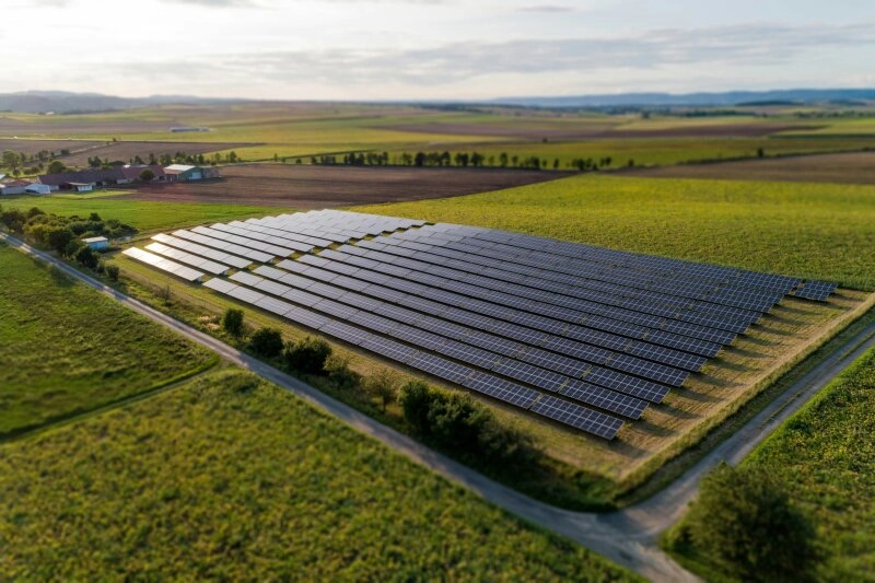 Auch freie Flächen wie landwirtschaftlich genutzte Flächen sollen künf