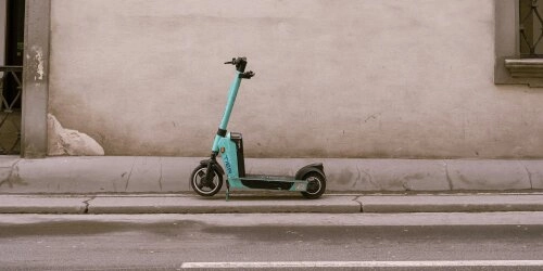 Produktion von E-Scootern - Rohstoffe und ihre Beschaffung