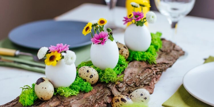 Wir zeigen euch, wie ihr ganz leicht selbst Osterdeko basteln könnt!