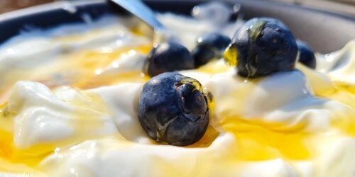 Warum du mehr Skyr zum Frühstück essen solltest!