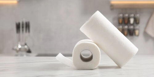 Küchenrollen besser nicht in Kontakt mit Lebensmitteln bringen!